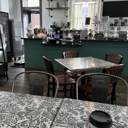 Coffee And Cream - Inside ambience