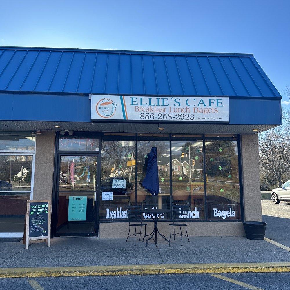 Ellie's