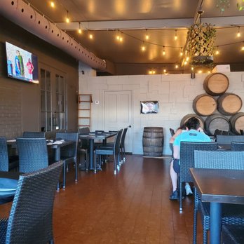Solera Bar & Tasting Room - Inside - Tapas Bars Near Me - Baton Rouge, Louisiana