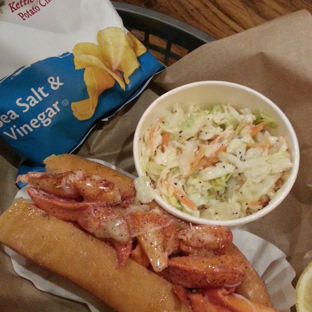 Lobster West - The Maine combo (cold lobster) - Seafood Near Me - Encinitas, California