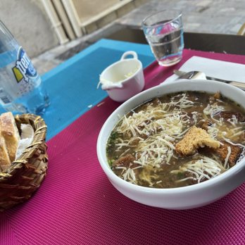 Le Troquet à Soupes - Onion soup - Vegetarian Near Me - Cannes, 06