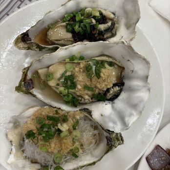 Bowl Kee Restaurant - Steamed oysters - Chinese Near Me - Markham, Ontario