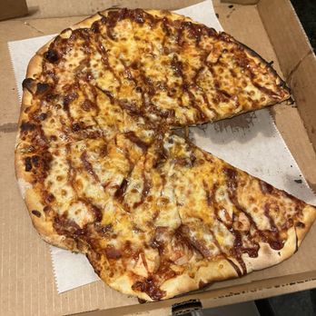 Michael's Pizza - BBQ bacon chicken pizza - Pizza Near Me - Des Moines, Iowa Michael's Pizza - BBQ bacon chicken pizza - Pizza Near Me - Des Moines, Iowa