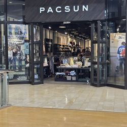 PacSun
