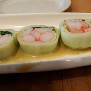Zest - Snow White Roll - super fresh/healthy - Sushi Bars Near Me - Roswell, Georgia