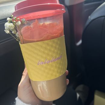 La La Land - Such a cute presentation for Valentines Day. This is their "Perfect Latte" - Coffee & Tea Near Me - Dallas, Texas