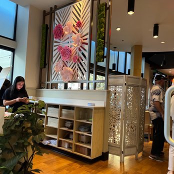 Bamboo Penny's - Entry way - Thai Near Me - Leawood, Kansas Bamboo Penny's - Entry way - Thai Near Me - Leawood, Kansas