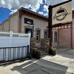 Raisin’ Rye - Store front