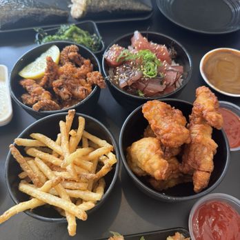 Ahi & Vegetable- Ewa Beach - Calamari French Fries Chicken Karaage Ahi Poke Rice Bowl - Sushi Bars Near Me - Ewa Beach, Hawaii Ahi & Vegetable- Ewa Beach - Calamari French Fries Chicken Karaage Ahi Poke Rice Bowl - Sushi Bars Near Me - Ewa Beach, Hawaii