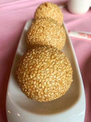 China Gourmet by null