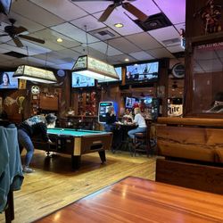 Brass Ring Pub - Bar side