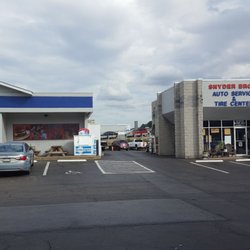 Marathon Gas - Fuel, food, & repairs - one stop shop lol