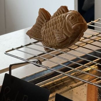 Kafe Toribashi - Taiyaki can be filled or used as an ice cream cone - Cafes Near Me - Monterey, California