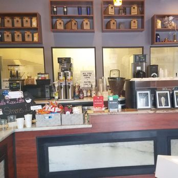 Donut Central & Fuelpresso - Inside - Donuts Near Me - Winter Park, Florida