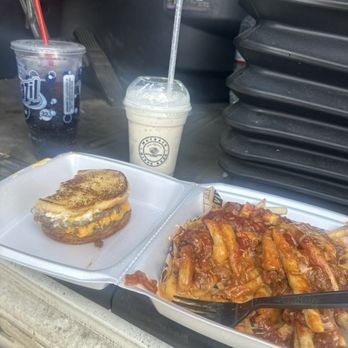 Wayback Burgers - Cheeeesy burger and chilli cheese fries - American Near Me - Firebaugh, California Wayback Burgers - Cheeeesy burger and chilli cheese fries - American Near Me - Firebaugh, California
