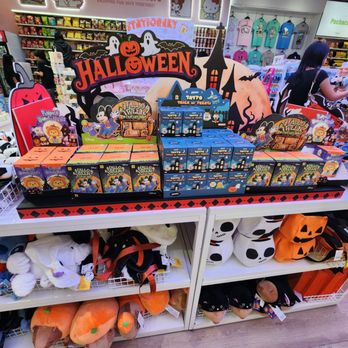 Miniso - Toy Stores Near Me - East Rutherford, New Jersey