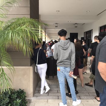 The Halal Guys - Grand opening line - Halal Near Me - Davie, Florida The Halal Guys - Grand opening line - Halal Near Me - Davie, Florida