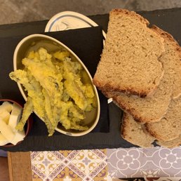 Doppiozero - Anchovies with bread and butter - food - Italian Near Me - Lecce, LE