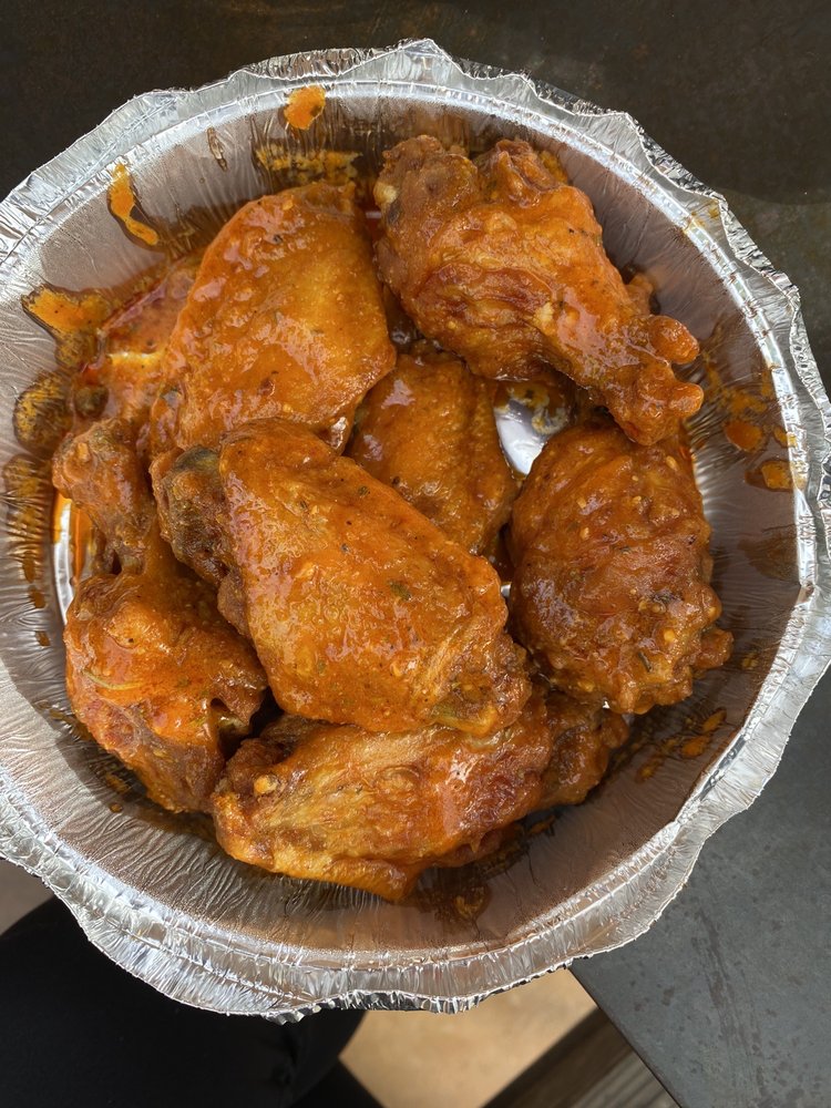 ATL WINGS CLOSED Updated July 2024 90 Photos & 202 Reviews 802