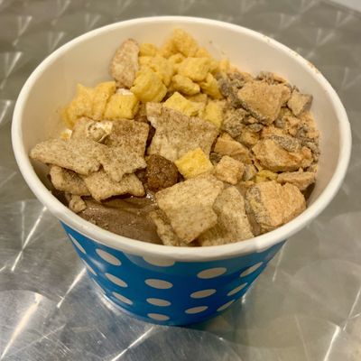 Mag's Local Yogurt by null