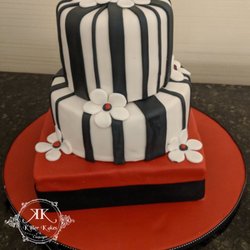Killer Kakes & Confections - Donated wedding cake for friends.