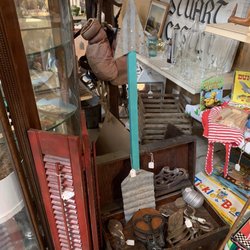 Boyd's Antiques