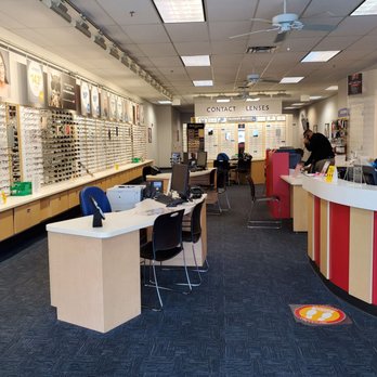 America's Best Contacts & Eyeglasses - Customer areas - Optometrists Near Me - Hialeah, Florida America's Best Contacts & Eyeglasses - Customer areas - Optometrists Near Me - Hialeah, Florida
