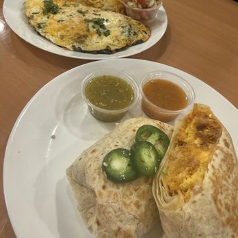 Strange Brews Coffee & Bites - Burrito & egg white omelette - Breakfast & Brunch Near Me - Buena Park, California
