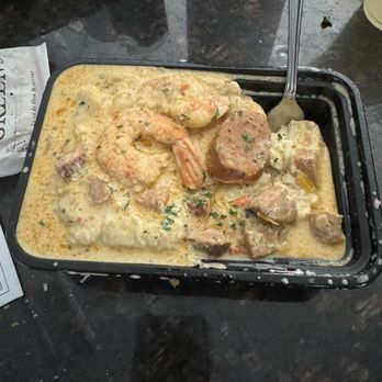 Mama Green's - Shrimp and grits - Southern Near Me Mama Green's - Shrimp and grits - Southern Near Me