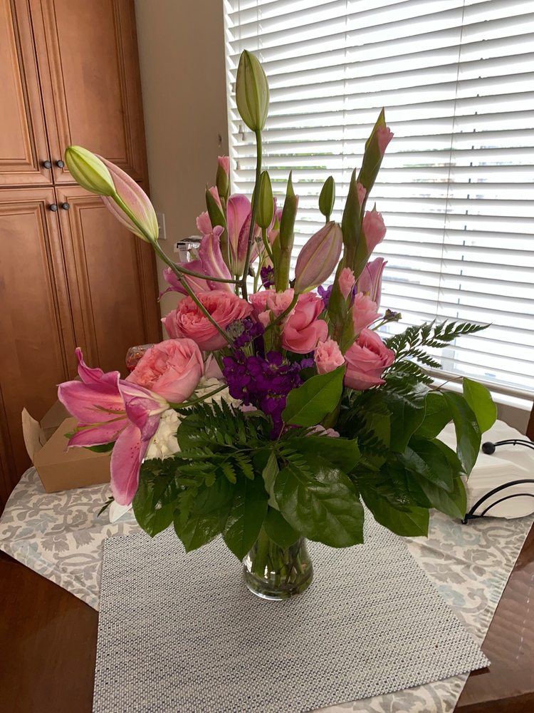 PETAL PEOPLE FLORIST Updated October 2024 143 Photos & 57 Reviews