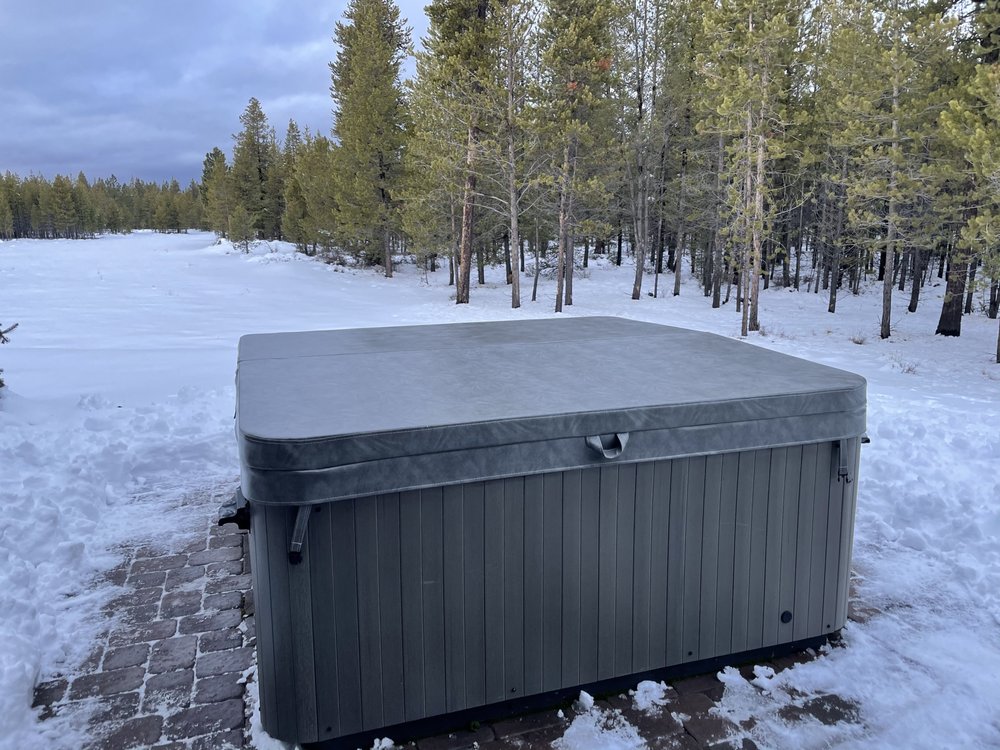 COT SPA COVERS MANUFACTURING Updated October 2024 265 E 5th St