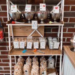 Popculture Gourmet Popcorn & Ice Cream - Parkville - More popcorn