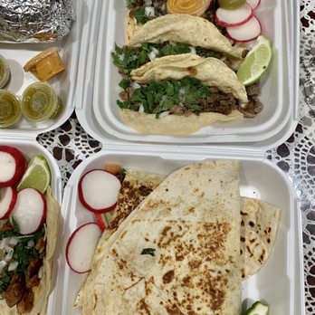 Tacos Montero - Carne asada tacos and super quesadilla - Food Trucks Near Me - San Jose, California Tacos Montero - Carne asada tacos and super quesadilla - Food Trucks Near Me - San Jose, California