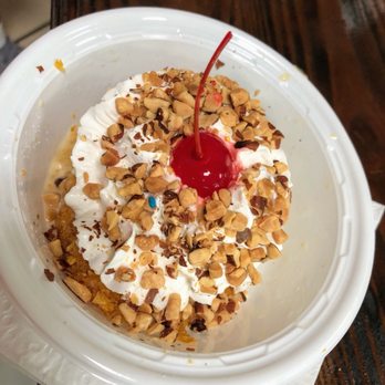Cremaldi - Mantecado frito - Ice Cream & Frozen Yogurt Near Me - Fajardo, Puerto Rico Cremaldi - Mantecado frito - Ice Cream & Frozen Yogurt Near Me - Fajardo, Puerto Rico