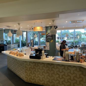 Artizen - Cafes Near Me - Honolulu, Hawaii