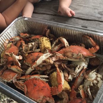 Flowers Seafood - Small bucket for two with 6 extra crabs. Blue crab, shrimp, corn, and sausage. - Seafood Near Me - Edisto Island, South Carolina Flowers Seafood - Small bucket for two with 6 extra crabs. Blue crab, shrimp, corn, and sausage. - Seafood Near Me - Edisto Island, South Carolina