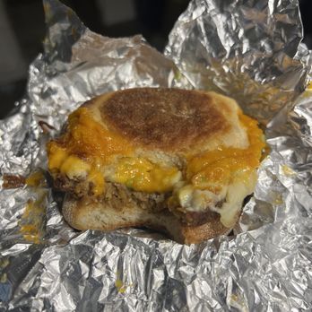 Simple Cafe & Juice Bar - Mock Sausage, Egg, & Cheeze Muffinwich - Juice Bars & Smoothies Near Me - Asheville, North Carolina