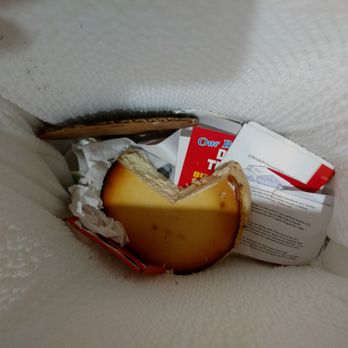 S&S Cheesecake - This cheesecake has gotten horrible, it's in the garbage where it belongs - Desserts Near Me - Bronx, New York