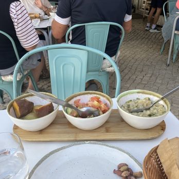 Vai e Volta - Potatoes, sweet potato and potatoes with herbs l think - Seafood Near Me - Olhão, 08