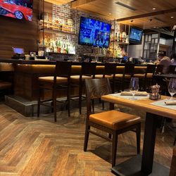 Bistro 101