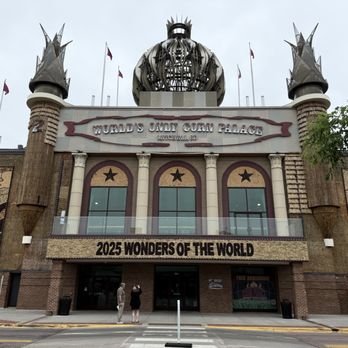 Corn Palace - Museums Near Me - Mitchell, South Dakota