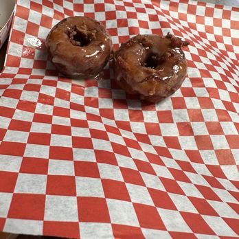 Crack - Maple bacon donuts - Burgers Near Me - Long Beach, California Crack - Maple bacon donuts - Burgers Near Me - Long Beach, California