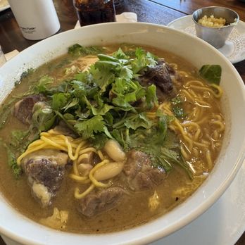 Pearl at Kalauao - Oxtail Ramen - Breakfast & Brunch Near Me - Aiea, Hawaii Pearl at Kalauao - Oxtail Ramen - Breakfast & Brunch Near Me - Aiea, Hawaii