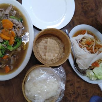 Vientian Cafe - Ladna and somtum - Vietnamese Near Me - Oakland, California Vientian Cafe - Ladna and somtum - Vietnamese Near Me - Oakland, California