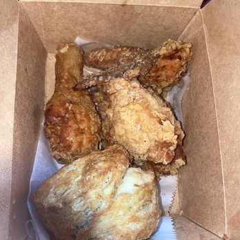 Pies 'n' Thighs - Fried Chicken Box w biscuit - Southern Near Me - Brooklyn, New York Pies 'n' Thighs - Fried Chicken Box w biscuit - Southern Near Me - Brooklyn, New York