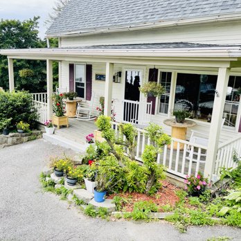 Bucksport Trading Post - Beer, Wine & Spirits Near Me - Bucksport, Maine