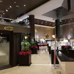 Hotel Hilton - Restaurant area inside the hotel.