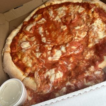 Luca's New York Style Pizza - Pizza Near Me - Stow, Ohio Luca's New York Style Pizza - Pizza Near Me - Stow, Ohio