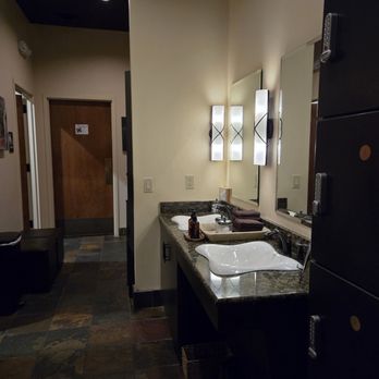 Spavia Day Spa - Nice clean changing room and bathroom. - Skin Care Near Me - Ankeny, Iowa