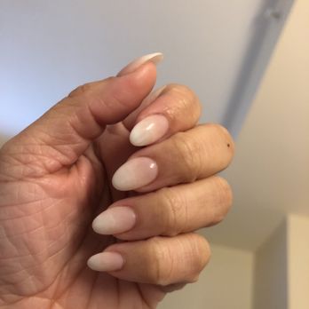 Poised Nails Coal Harbour - Nail Salons Near Me - Vancouver, British Columbia Poised Nails Coal Harbour - Nail Salons Near Me - Vancouver, British Columbia